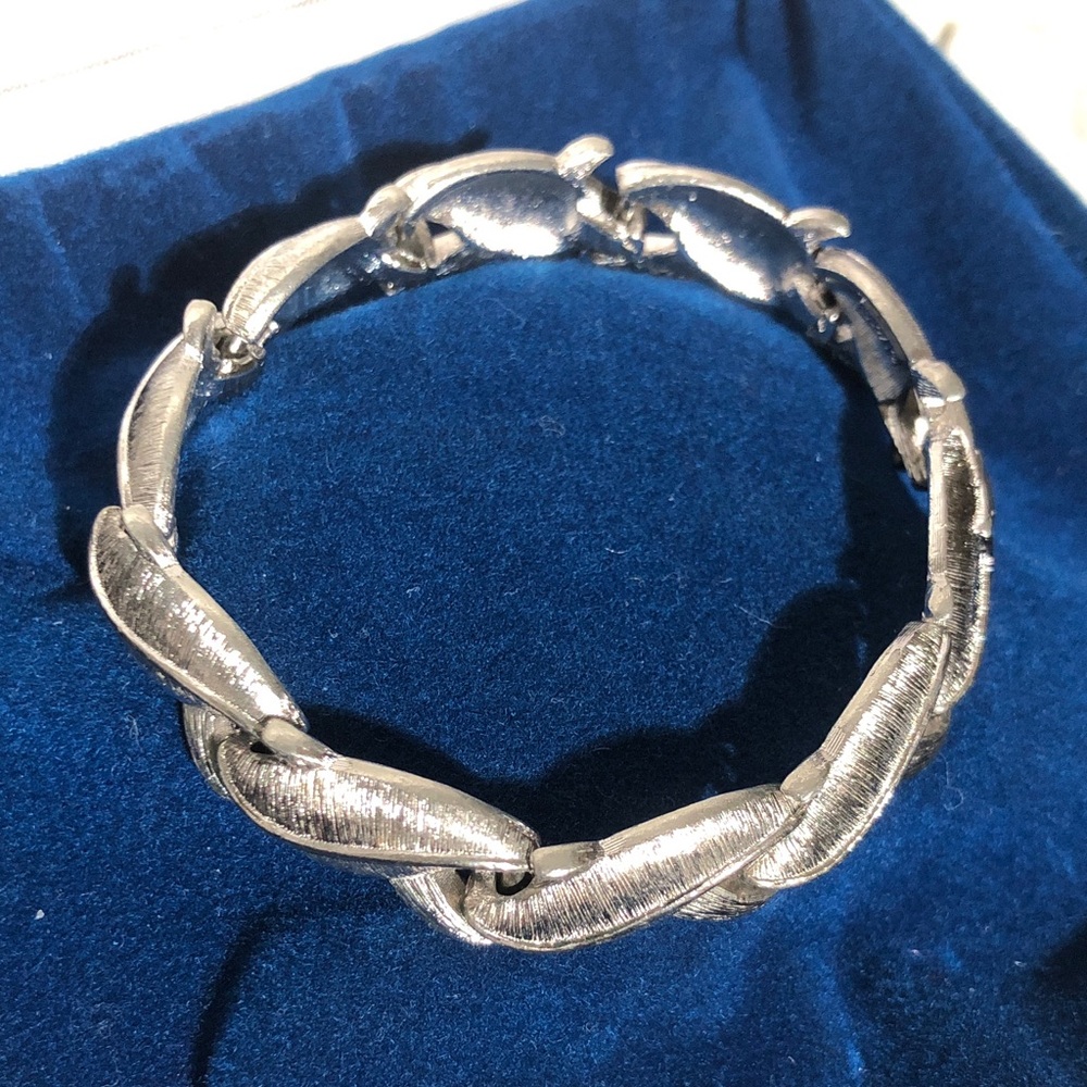Classic Estates Monet Silver Link Leaf Design 7” Bracelet 29.95g